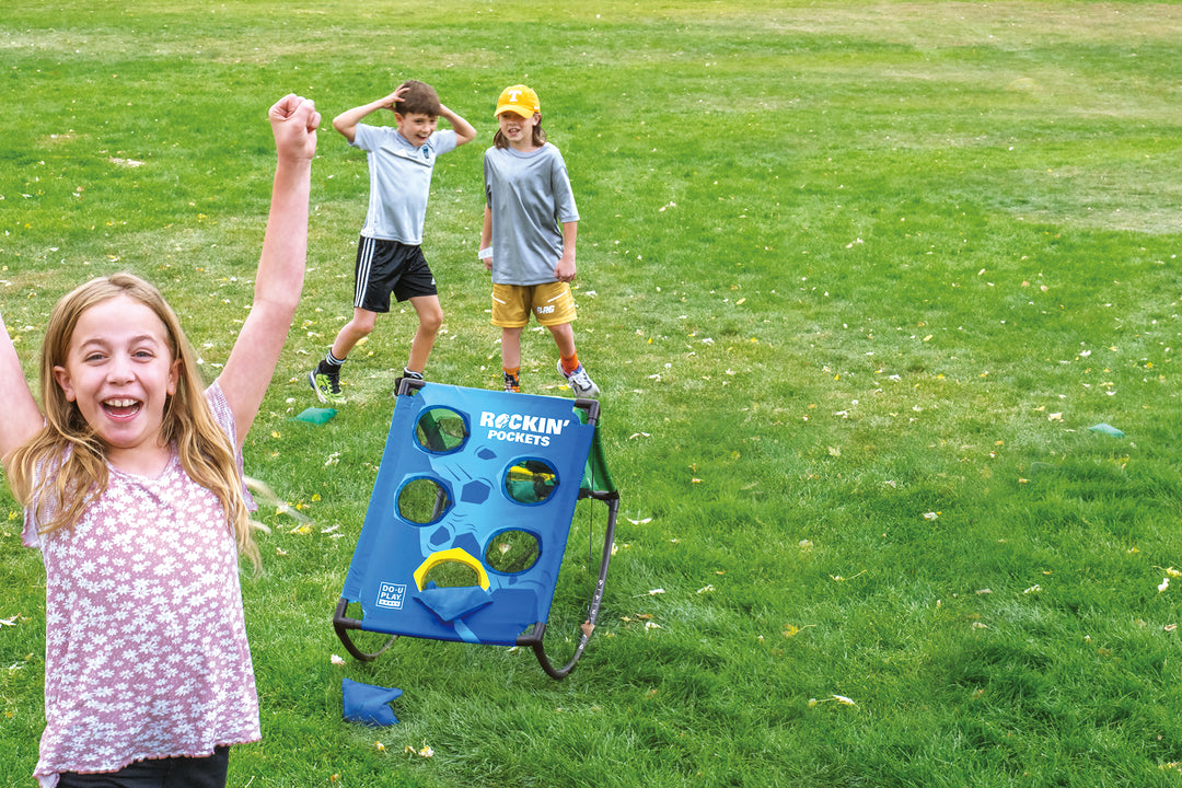 Rockin' Pockets Toss Game